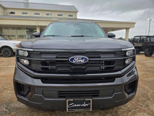 Dark Matter Gray Metallic 2027 Ford Expedition Active