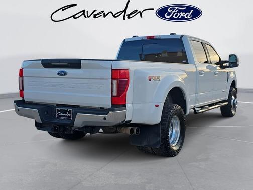 2022 Ford F-350 Lariat Super Duty
