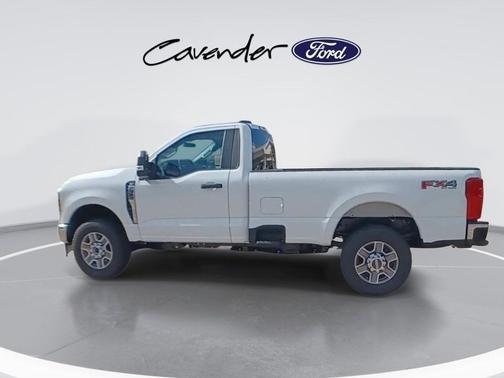 2025 Ford F-350 XLT