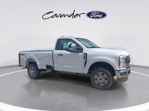2025 Ford F-350 XLT