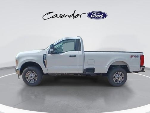 2025 Ford F-350 XLT