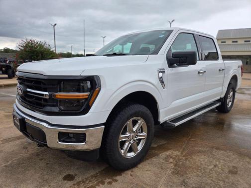 OXFORD WHITE 2025 Ford F-150 XLT