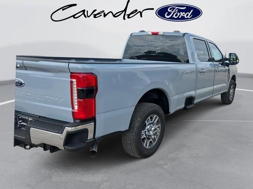 2026 Ford F-350 Lariat Super Duty