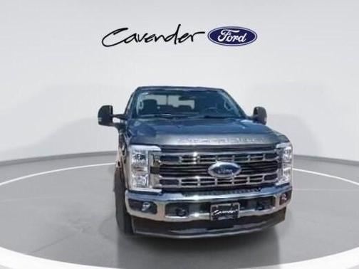 2025 Ford F-350 XLT