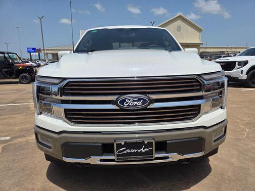 Star White Metallic Tri-Coat 2026 Ford F-150 King Ranch