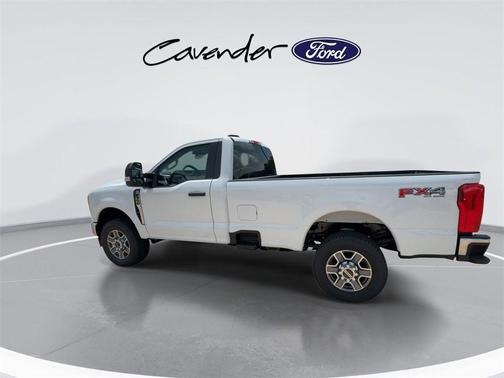 2025 Ford F-350 XLT