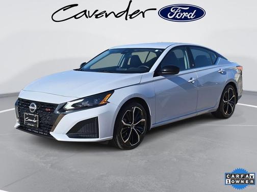 2025 Nissan Altima SR