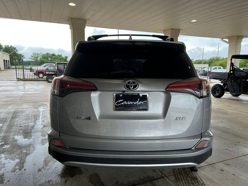 Silver Sky Metallic 2016 Toyota RAV4 XLE