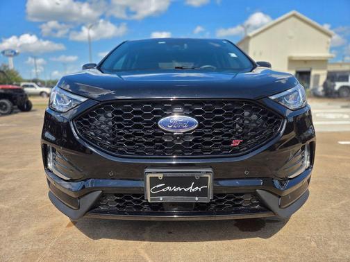 Agate Black Metallic 2024 Ford Edge ST
