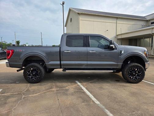 Carbonized Gray Metallic 2023 Ford F-150 XLT