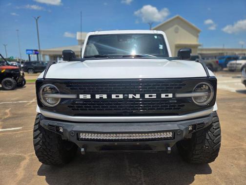 Oxford White 2022 Ford Bronco Wildtrak