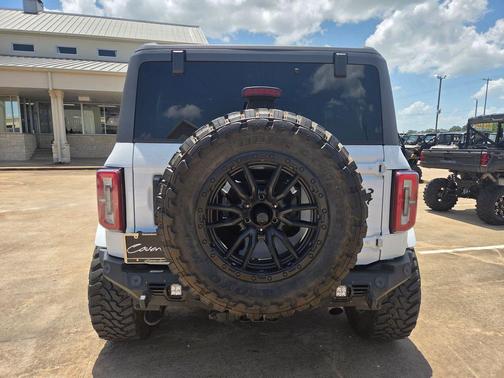 Oxford White 2022 Ford Bronco Wildtrak