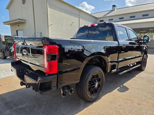 Agate Black Metallic 2026 Ford F-250 Lariat