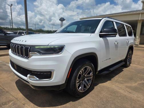 Bright White Clearcoat 2024 Jeep Wagoneer Series II 4x2