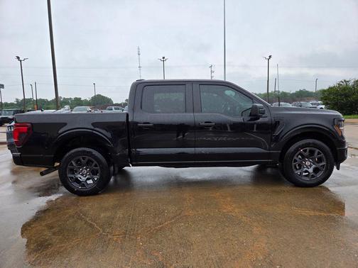 AGATE BLACK METALLIC 2026 Ford F-150 STX