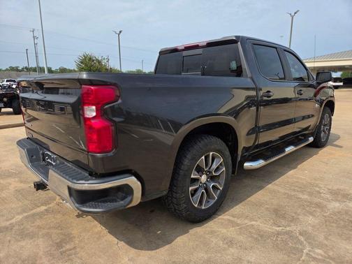 Oxford Brown Metallic 2021 Chevrolet Silverado 1500 LT