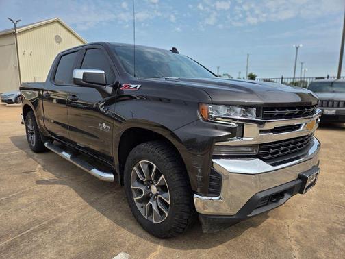Oxford Brown Metallic 2021 Chevrolet Silverado 1500 LT