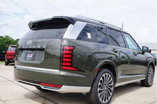 Titan Green 2026 Hyundai Palisade Hybrid Calligraphy