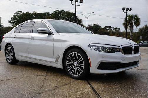 2019 BMW 530 530i