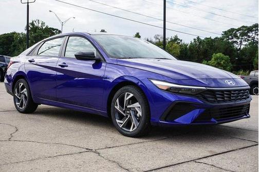 2025 Hyundai ELANTRA Sport