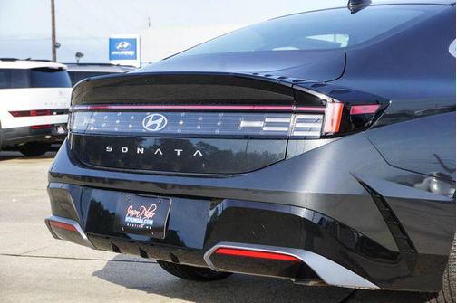 2026 Hyundai SONATA SEL