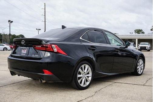 2015 Lexus IS 250 Crafted Line