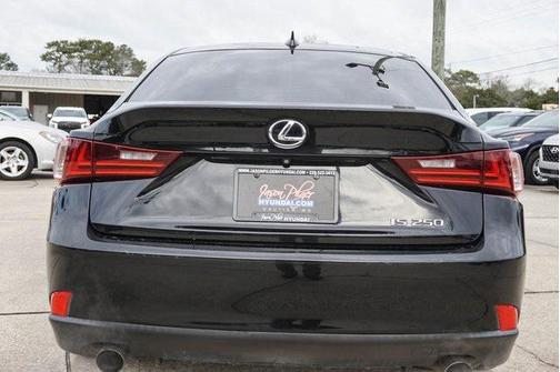 2015 Lexus IS 250 Crafted Line