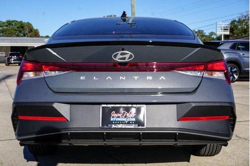 2026 Hyundai ELANTRA Sport