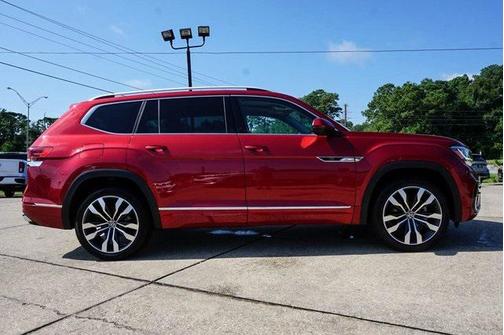 2023 Volkswagen Atlas 3.6L SEL Premium