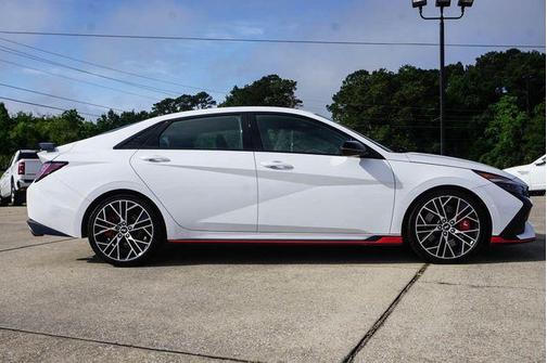 Ceramic White 2023 Hyundai ELANTRA N Base