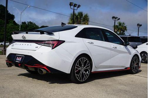 Ceramic White 2023 Hyundai ELANTRA N Base