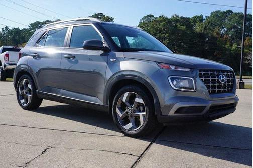 2021 Hyundai VENUE SEL