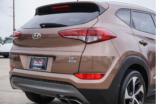 2016 Hyundai TUCSON Sport