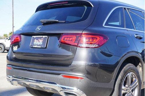 2022 Mercedes-Benz GLC 300 Base