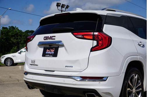 White 2018 GMC Terrain Denali