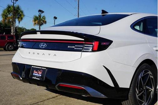 2026 Hyundai SONATA SEL