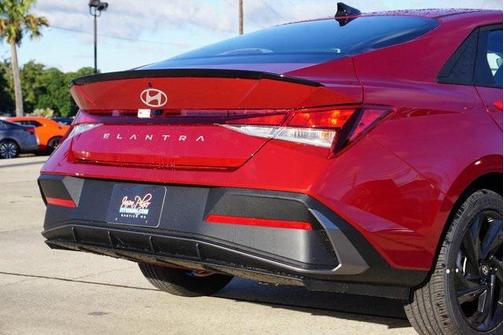 2026 Hyundai ELANTRA Sport