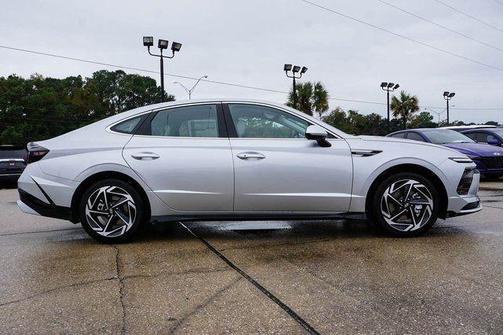 2026 Hyundai SONATA SEL