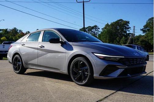 2026 Hyundai ELANTRA Sport