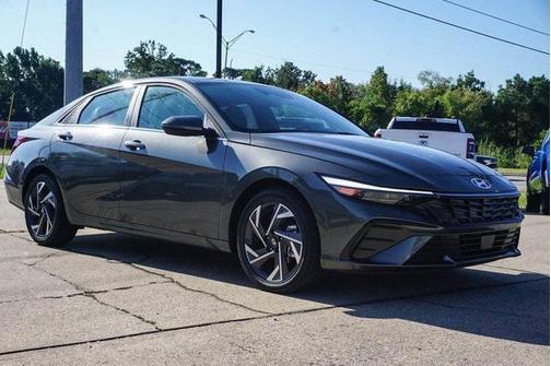 2025 Hyundai ELANTRA HEV Limited