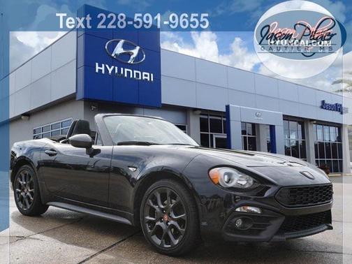 2018 FIAT 124 Spider Base