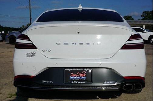 2022 Genesis G70 2.0T