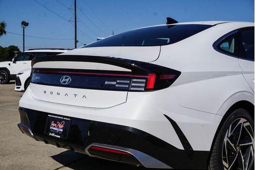 2026 Hyundai SONATA SEL