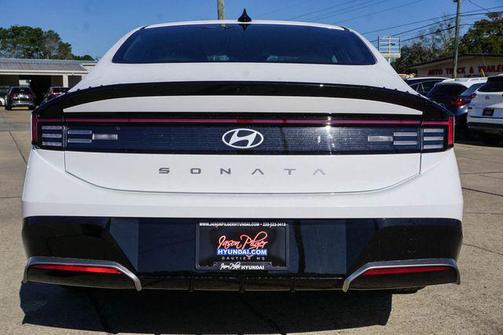 2026 Hyundai SONATA SEL