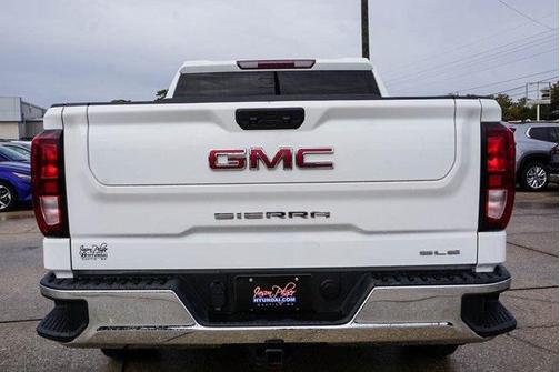 2024 GMC Sierra 1500 SLE