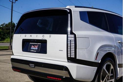 2026 Hyundai IONIQ 9 Performance Calligraphy