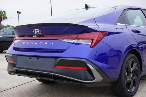 2026 Hyundai ELANTRA Sport