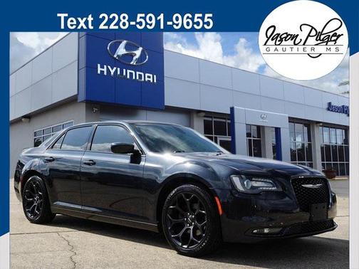 2019 Chrysler 300 S