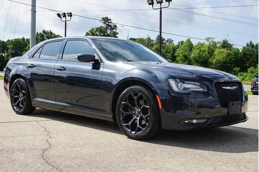 2019 Chrysler 300 S