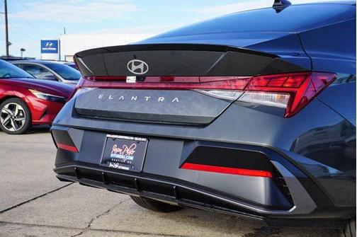 2026 Hyundai ELANTRA Sport